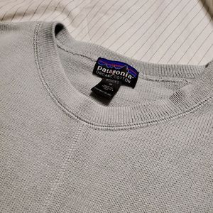 Light blue organic cotton pullover sweater